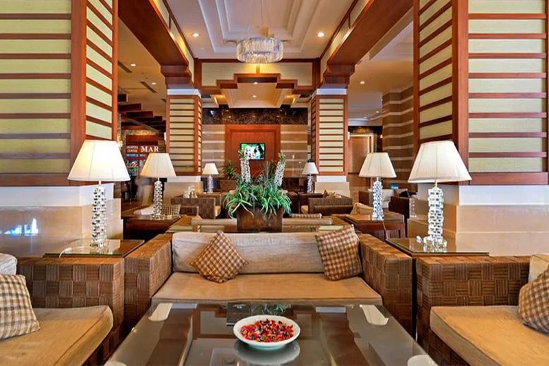 Crystal De Luxe Resort & Spa Hotel