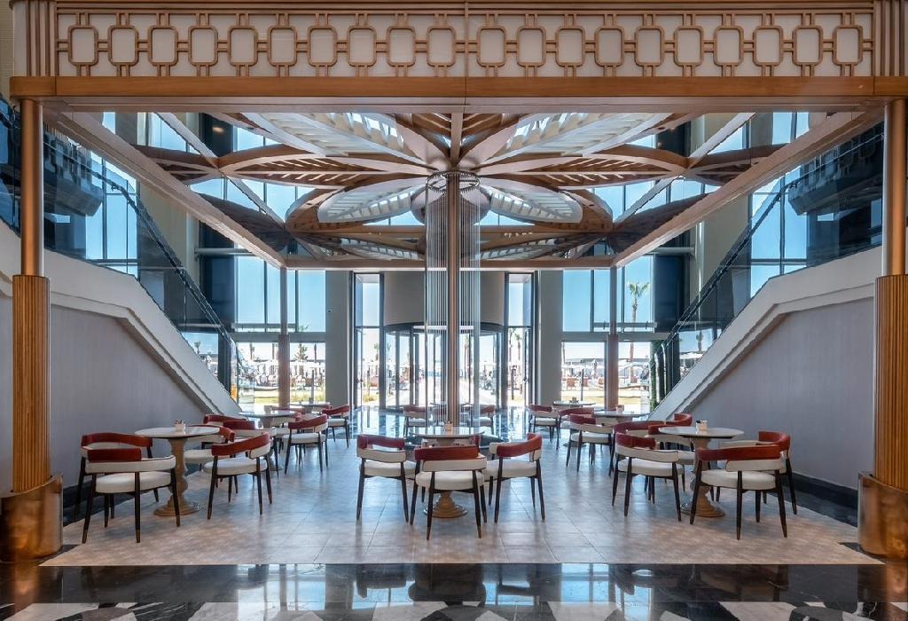 Lago Hotel