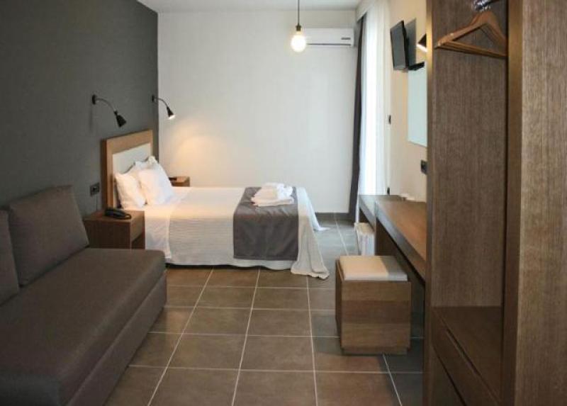 Amphitryon Boutique Hotel