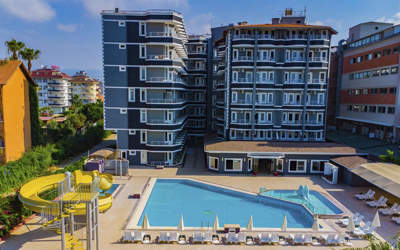 Clover Magic Garden Beach Hotel