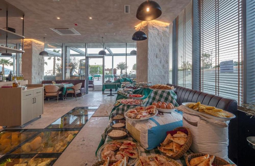 Sea Star Hotel