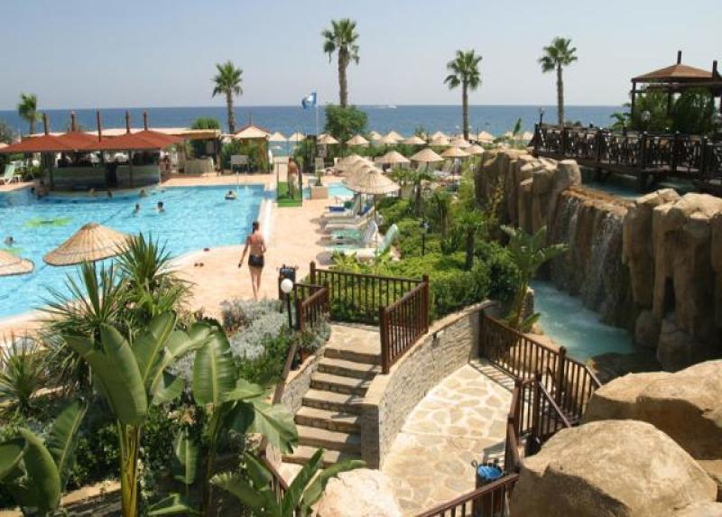Armas Labada Hotel