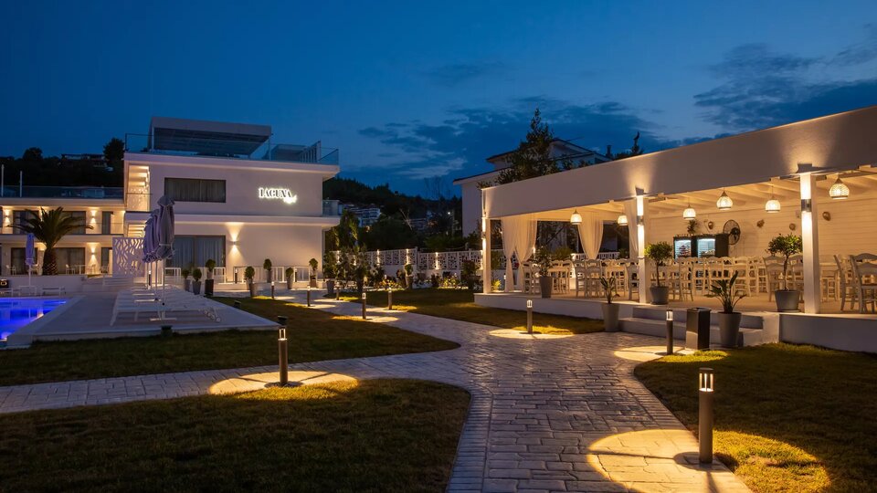 Hotel Laguna Resort