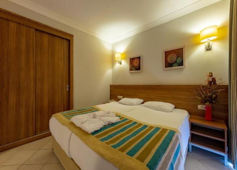 Viking Suite Hotel