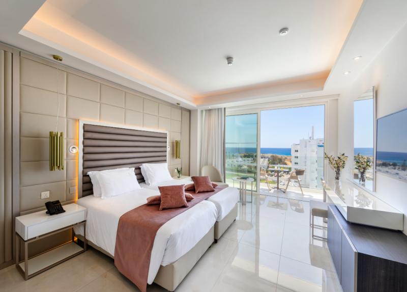 Chrysomare Beach & Resort Hotel