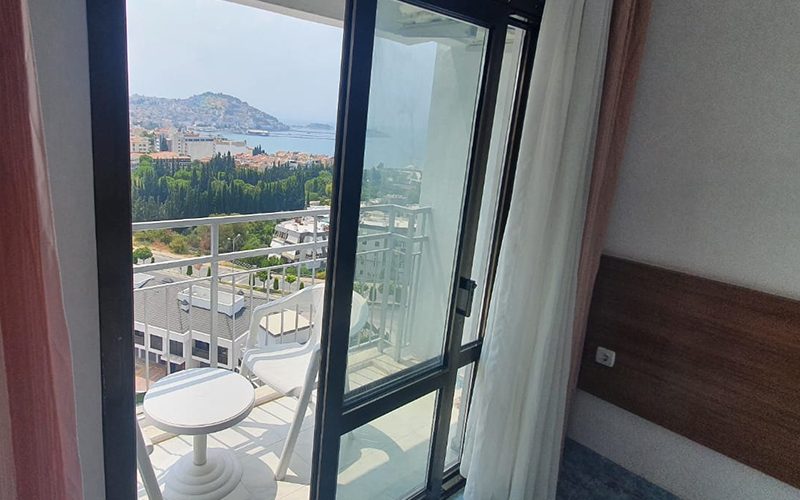 Ozka Hotel