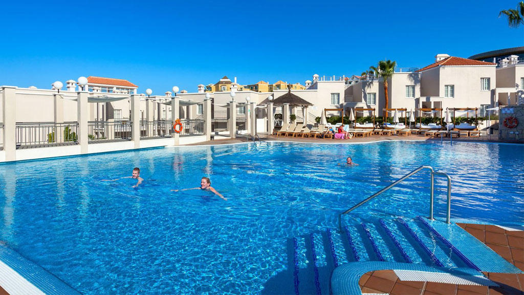 Los Olivos Beach Resort