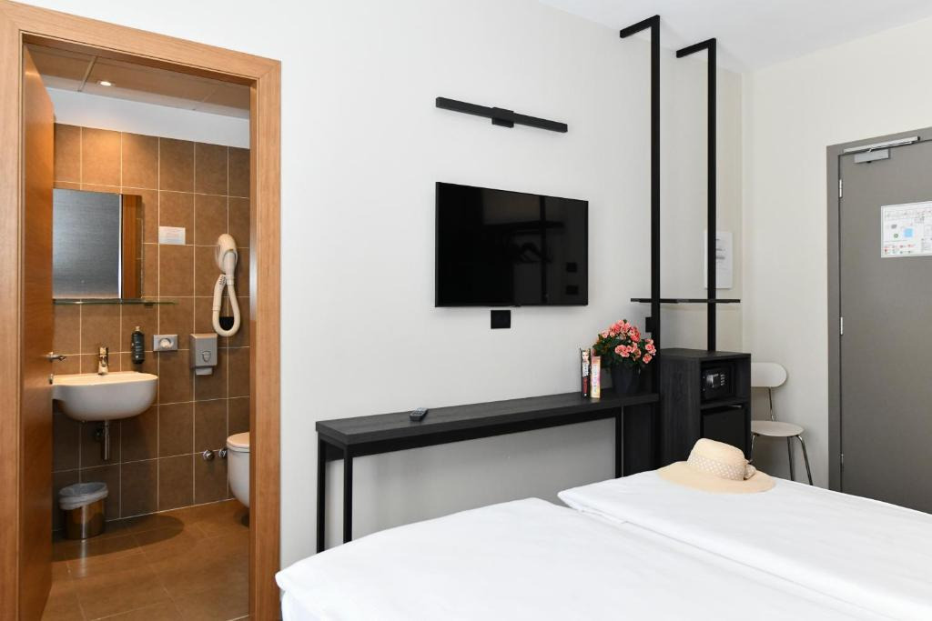 Hotel Eden