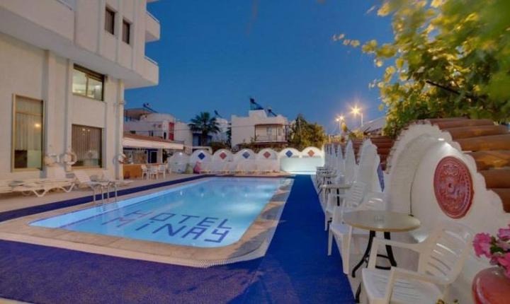 Minay Plus Hotel