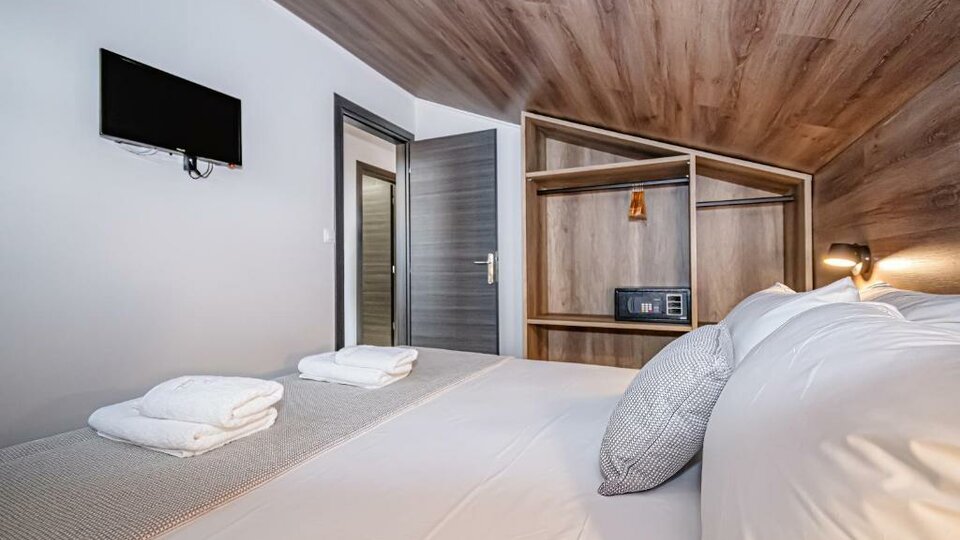Evitel Luxury Living