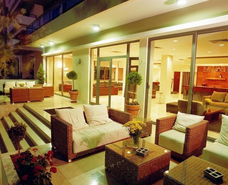 Angela Downtown Hotel