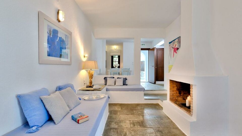 Aeolos Hotel & Villas 