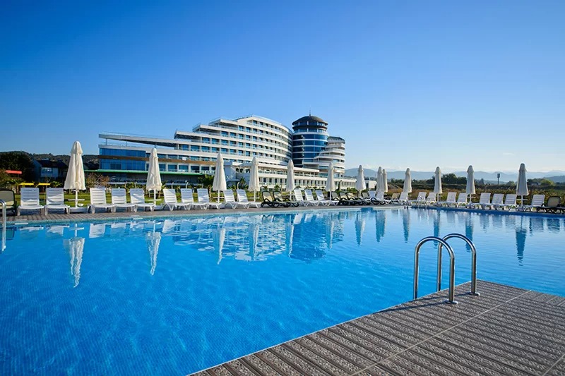 Raymar Resort Hotel