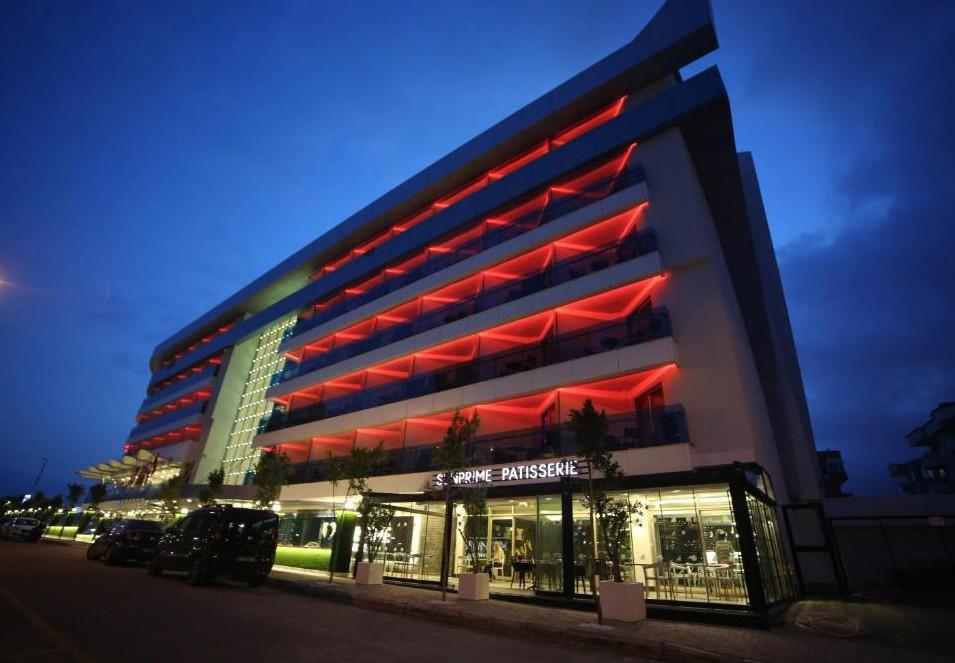 Sunprime C-Lounge Hotel