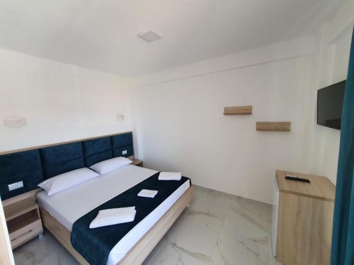 Hotel Solis ex Eksamilia