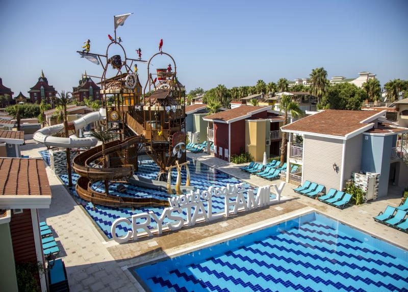 Crystal Club World Of Colours Hotel