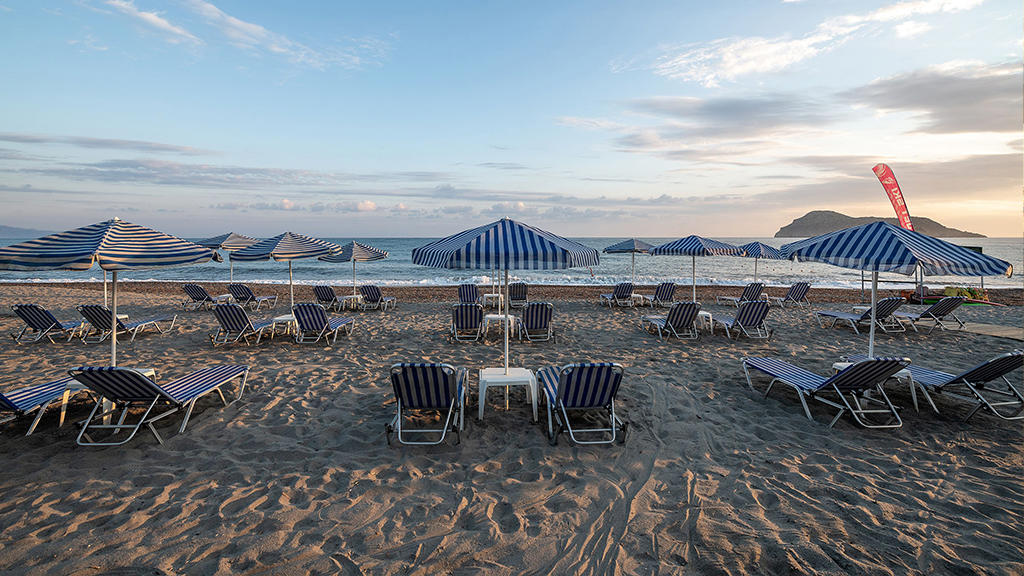 Caldera Bay Hotel