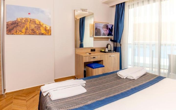 Relax Beach Hotel