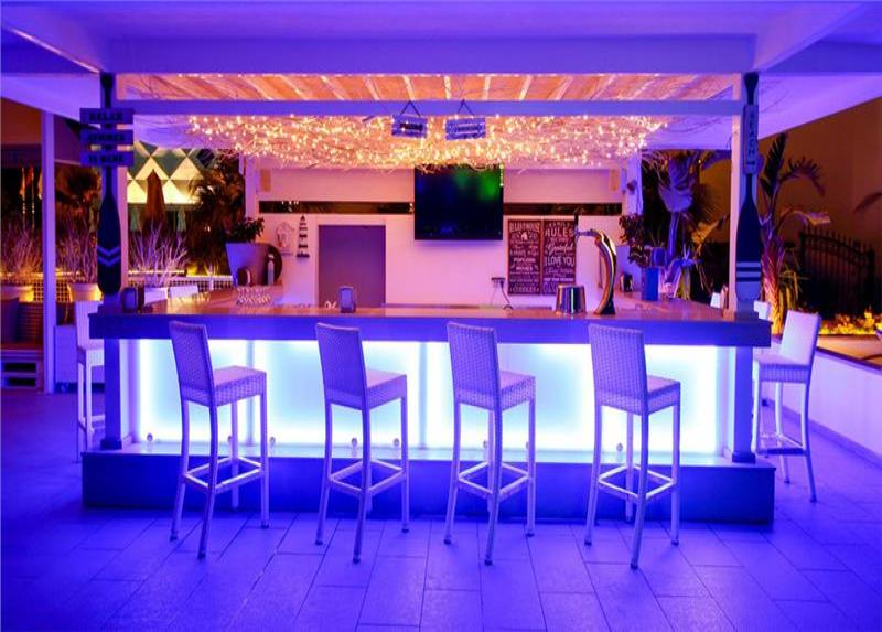 Supreme Beach Hotel