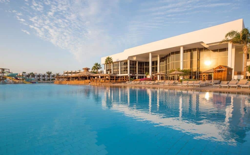 Hotel Pyramisa Beach Resort