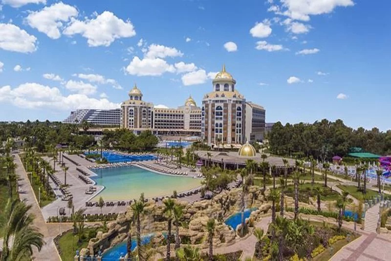 Delphin Be Grand Resort Hotel