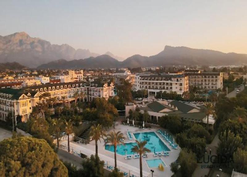 Lucida Beach Hotel