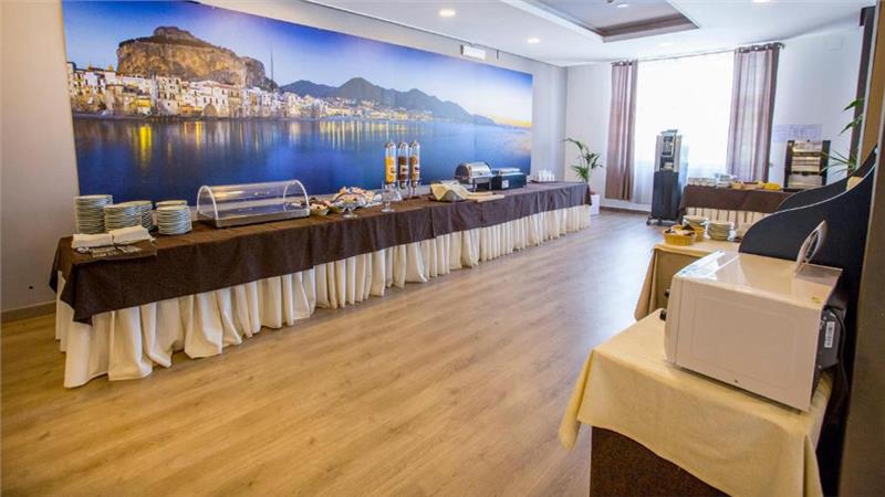 Tourist Hotel