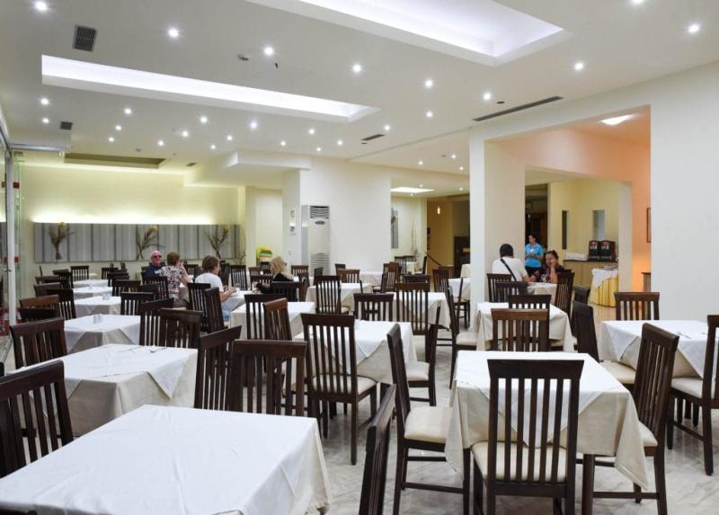 Marathon Hotel