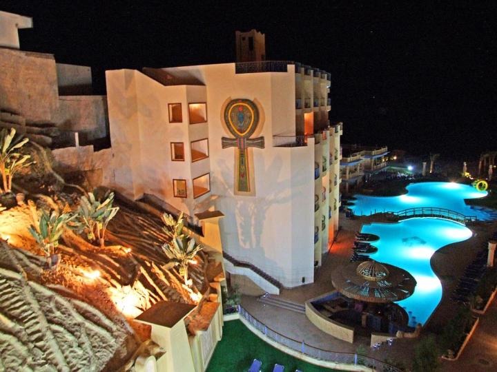 Sphinx Hurgada Aqua Park Beach Resort