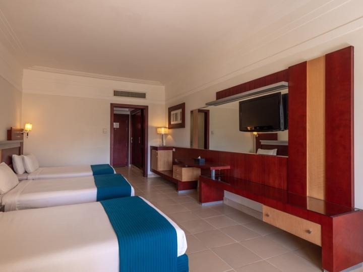 Hotel Alma Resort ex Serenity Fun City