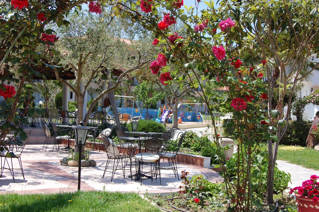 Hotel Chrousso Village