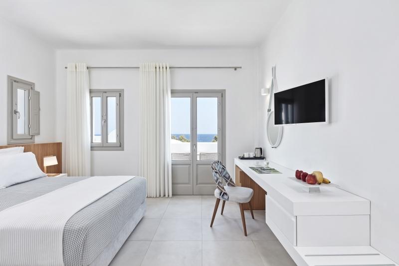 Costa Grand Resort & Spa