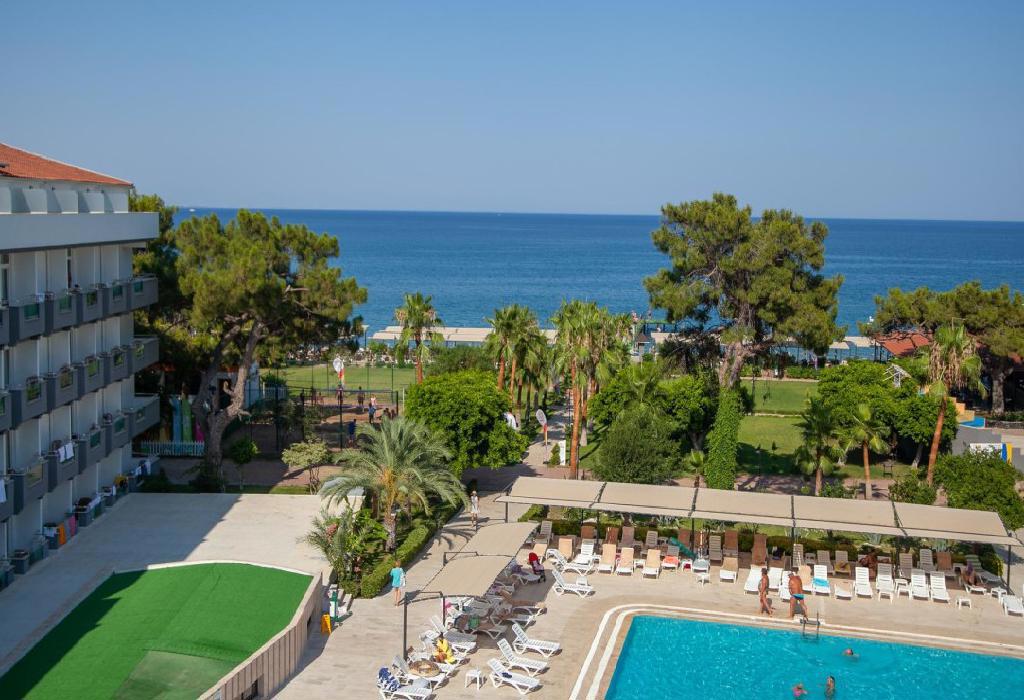 Transatlantik Beach Beldibi