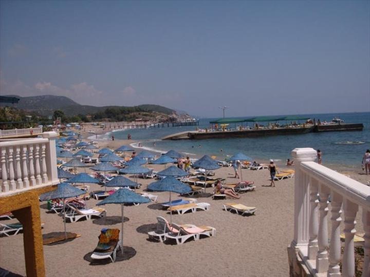 Senza Garden Holiday Club