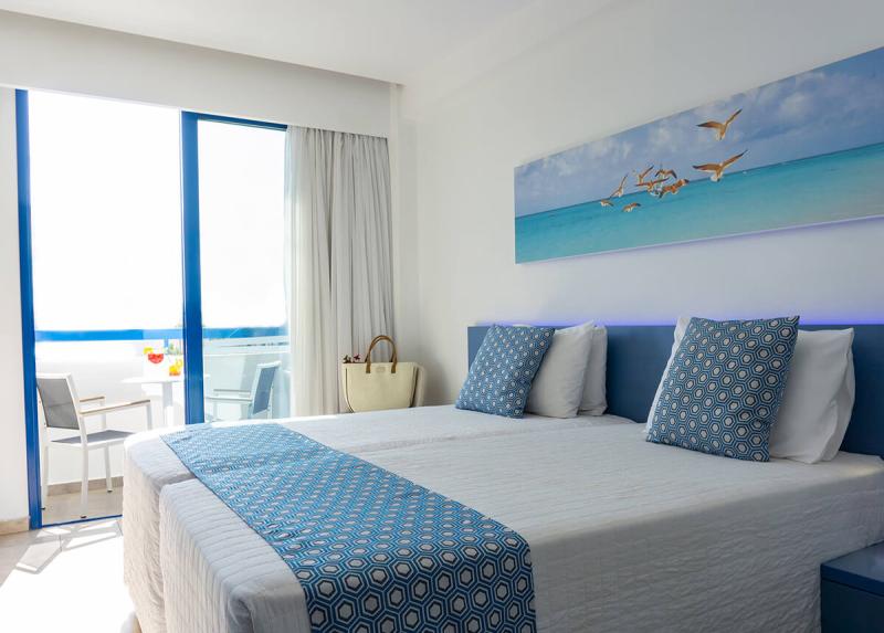 Anonymous Beach Adult 16+ Hotel