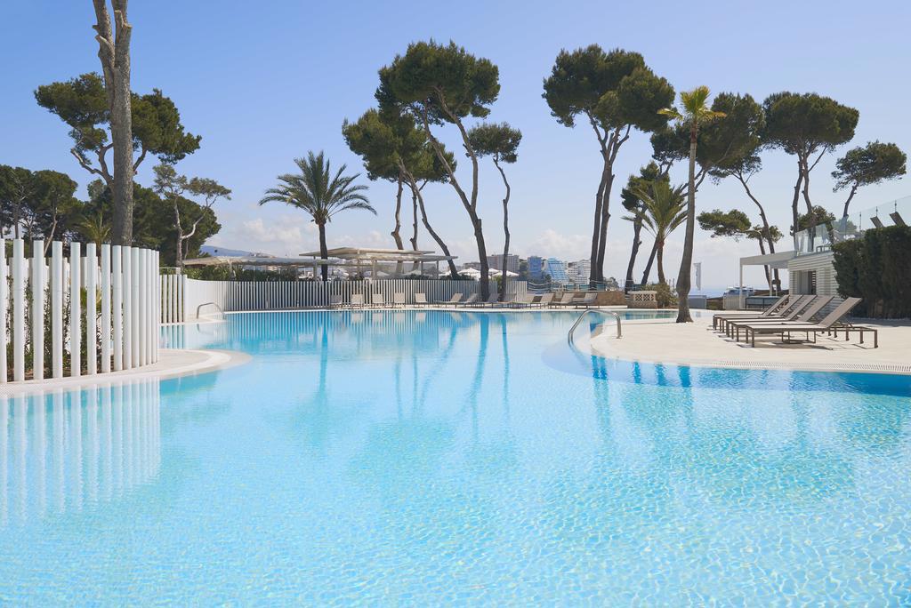 Melvia Calvia Beach