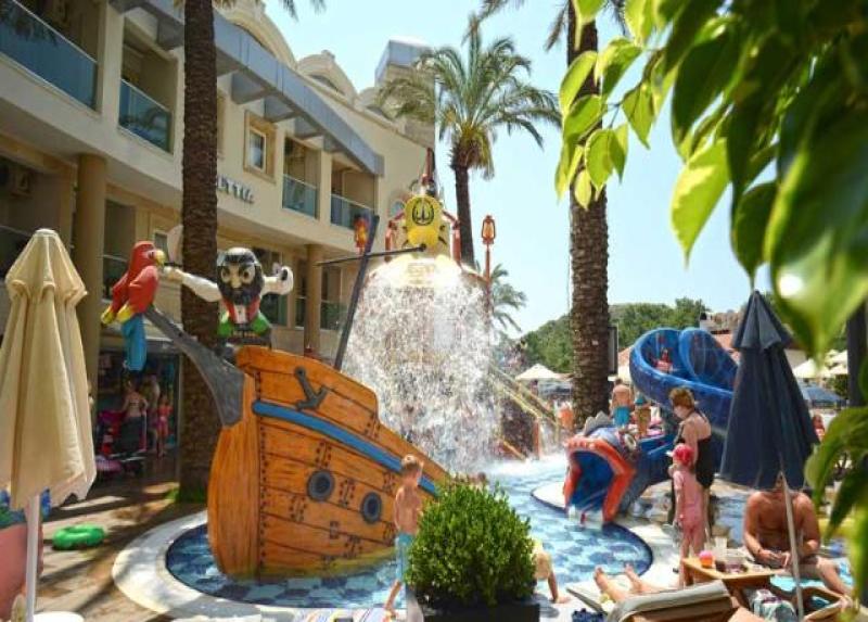 Grand Cettia Hotel