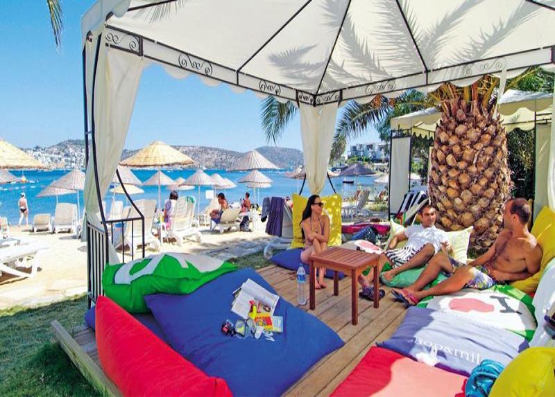 Costa 3S Beach Club Hotel