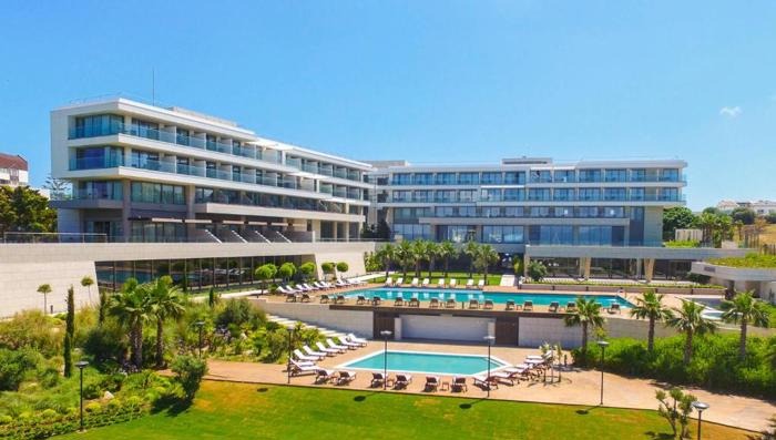 On Live Hotel