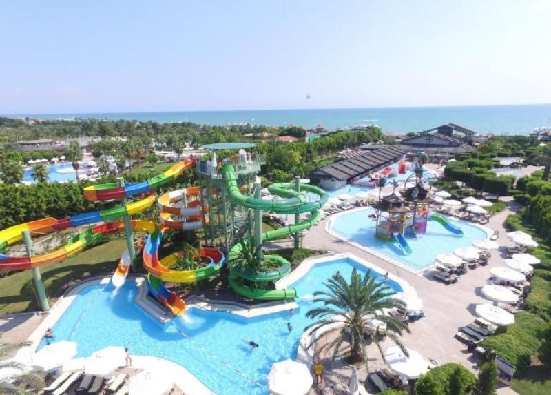 Limak Lara Deluxe Hotel