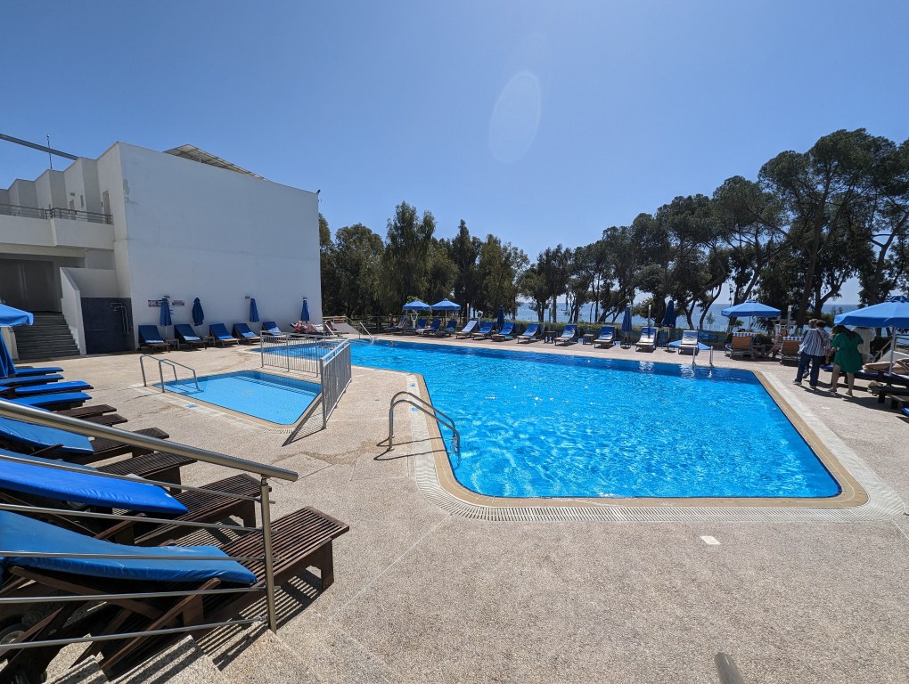 Park Beach Hotel