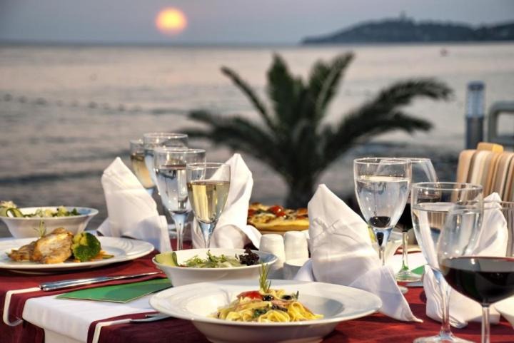 Hotel Ephesia Holiday Beach Club