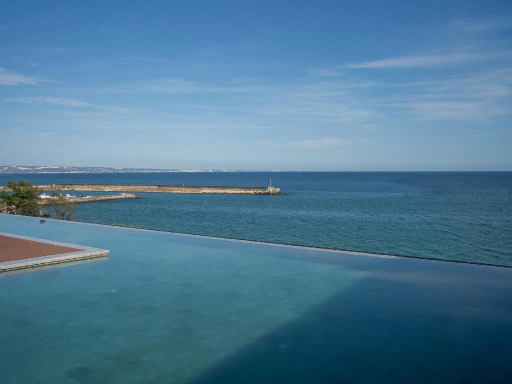 GRIFID Encanto Beach
