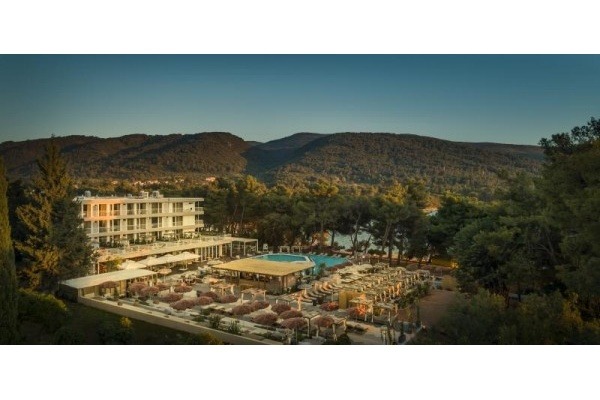 Hotel Places Hotel ( ex.Lavanda Sunny) by Valamar