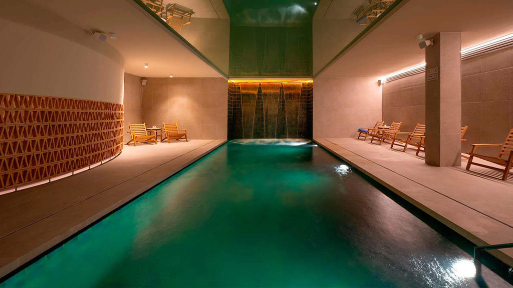 Aqua Hotel Promenade and Spa
