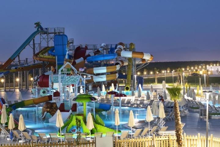 Hotel Aquasis Deluxe Resort & Spa