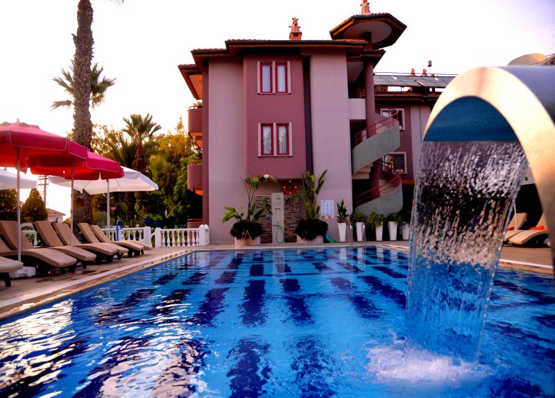 Mendos Garden Exclusive Hotel