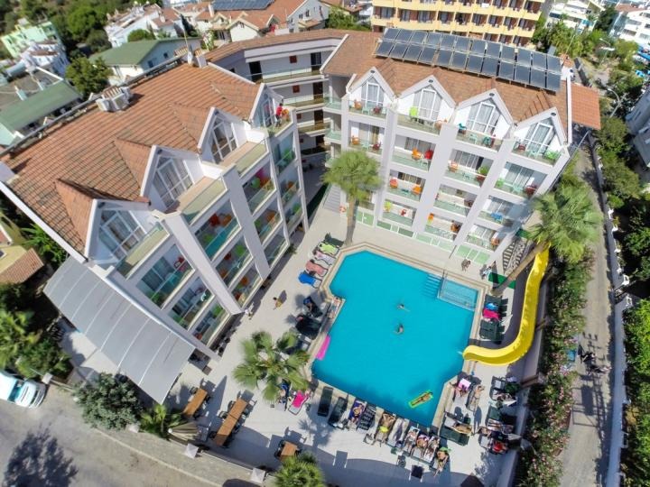 Hotel Palmea