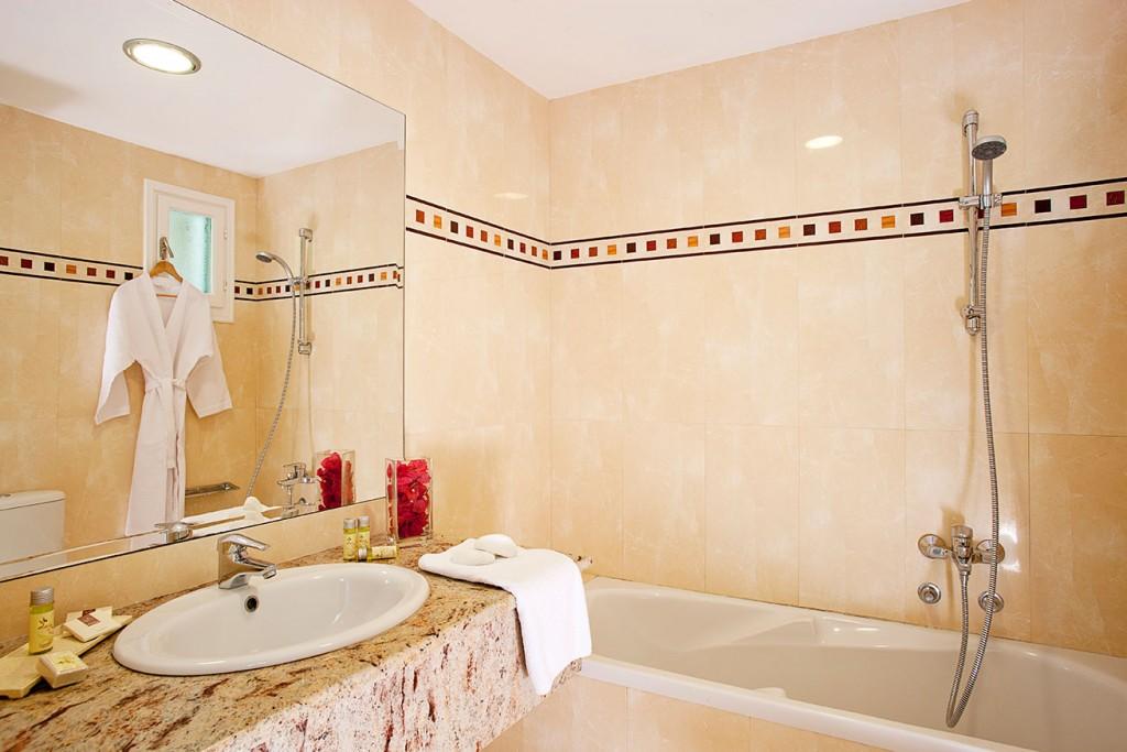 Dionysos Seaside Resort Hotel