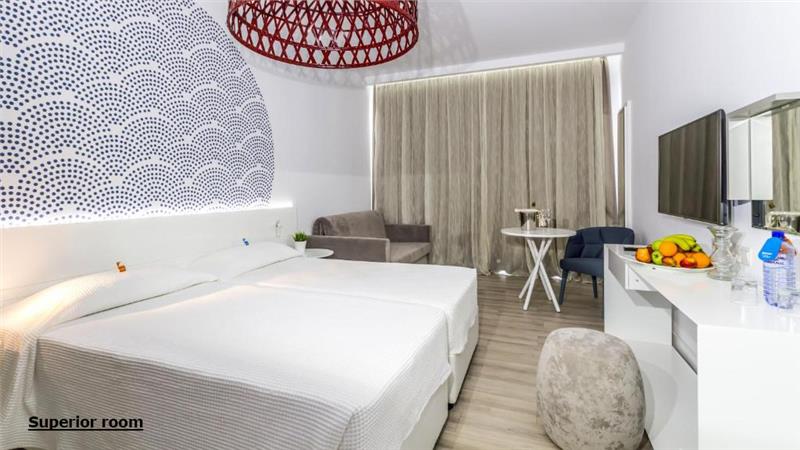 Margadina Lounge Hotel